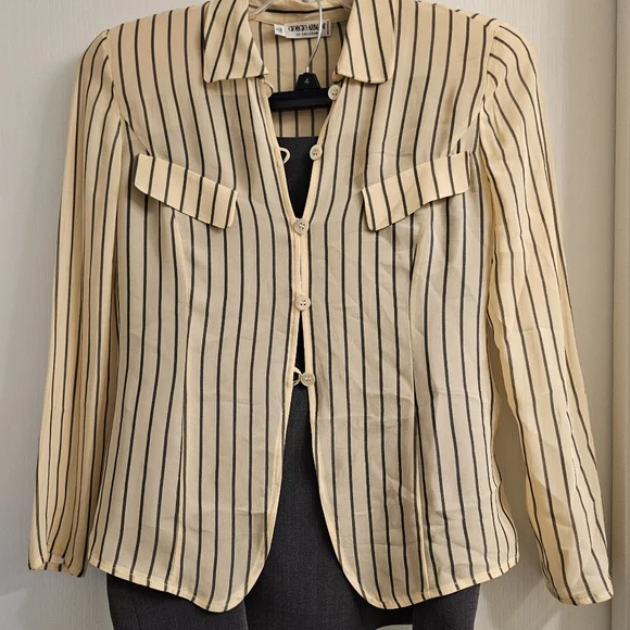 Vintage Giorgio Armani Blouse possibly Resort 2010 Runway Size IT 40 Size US 6